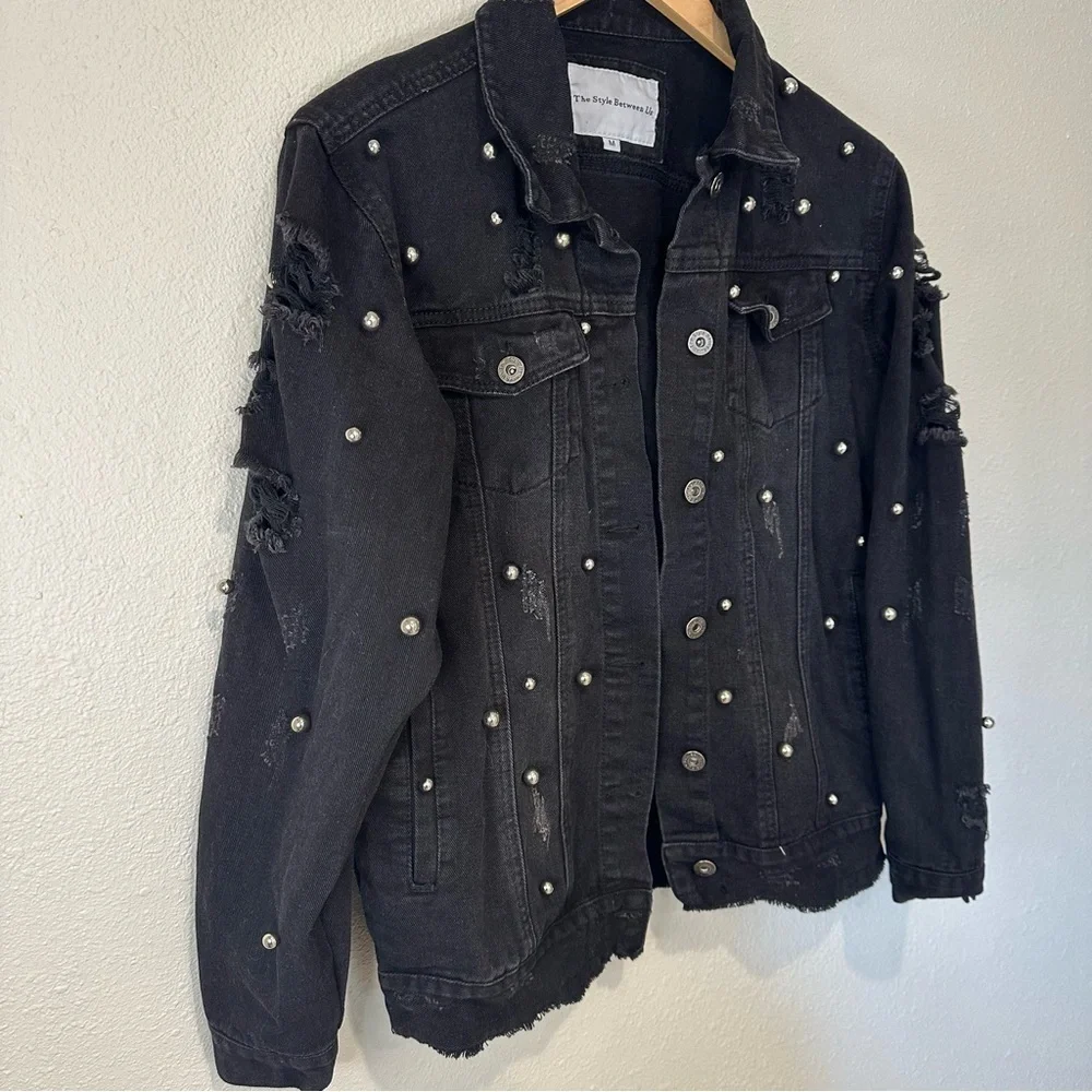 The Style Between Us Women's Black Denim Jacket with Stud Accents
